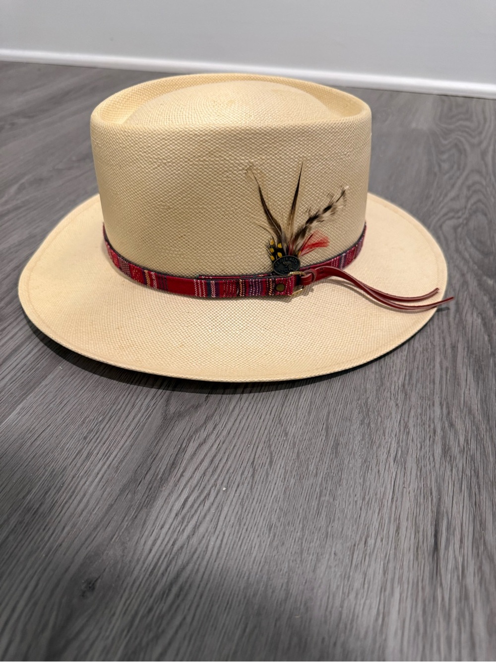 Vintage Men’s Genuine Shantung Straw Rancher Hat w/ Red Accent Band and Feather